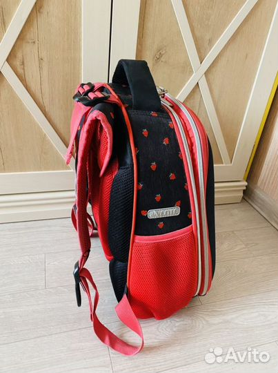 Рюкзак школьный для девочки