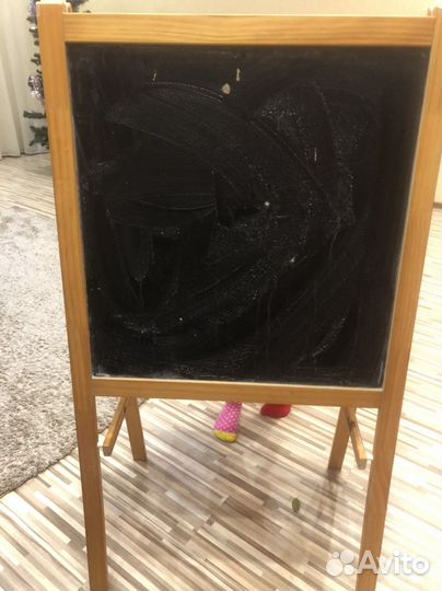 Детский доска-мольберт мола