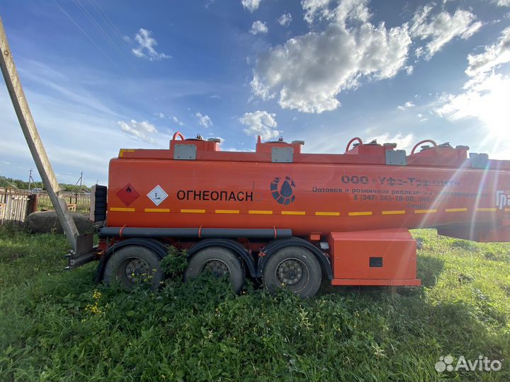 Полуприцеп бензовоз ГрАЗ 912506-0000010-01, 2014