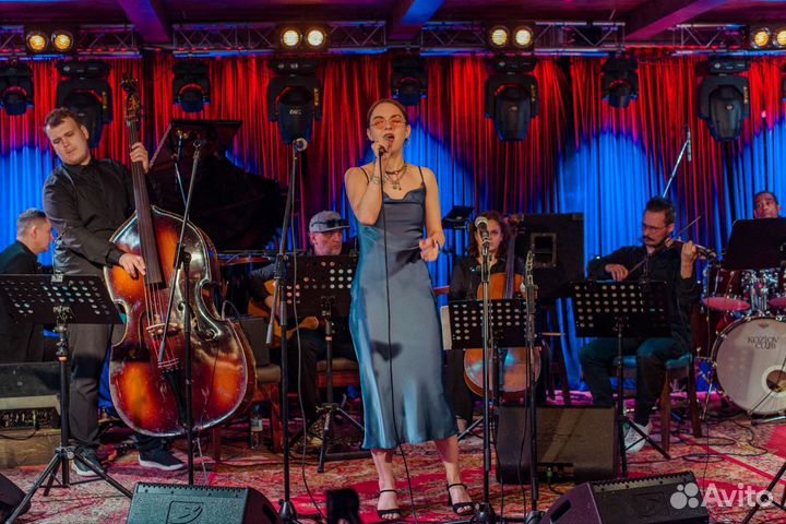 Вокалистка Певица jazz эстрада