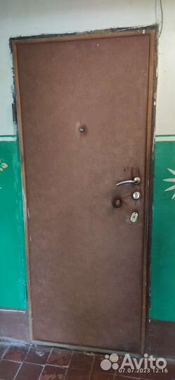Металлическая дверь бу