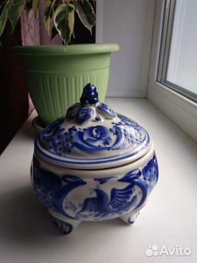 Конфетница-сахарница гжель