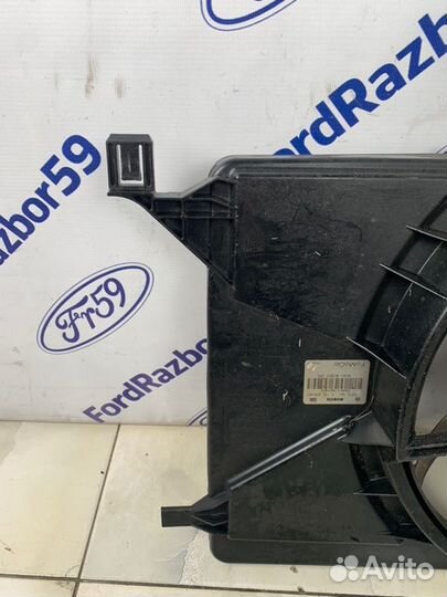 Диффузор с вентилятором Ford Focus 3 CB8 1.6