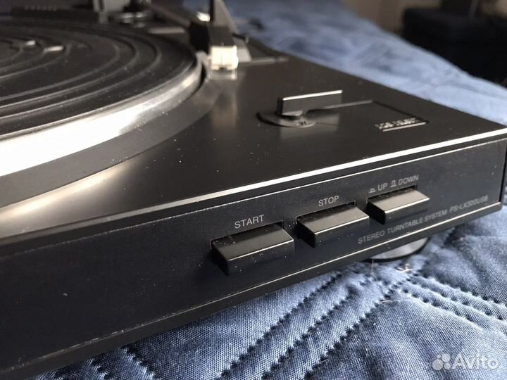 Проигрываетель винила sony ps-lx300usb