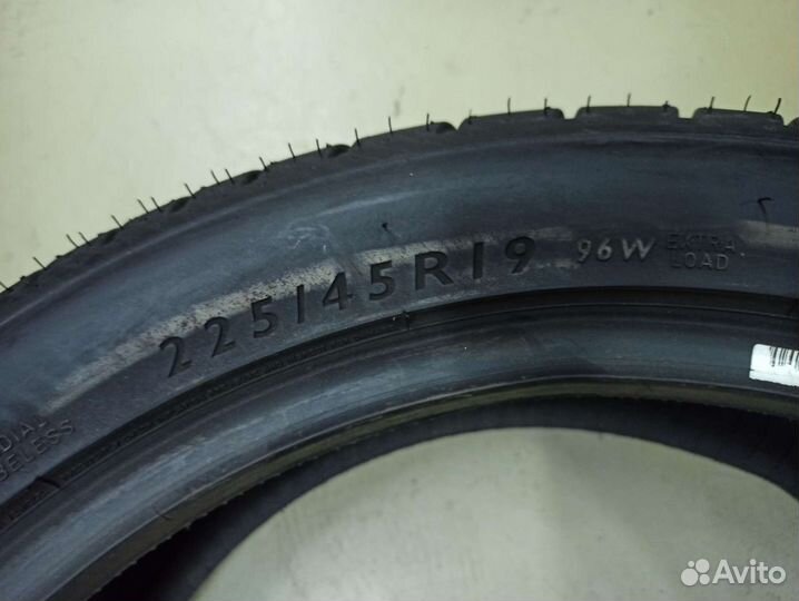 Dunlop SP Sport Maxx 225/45 R19 96W