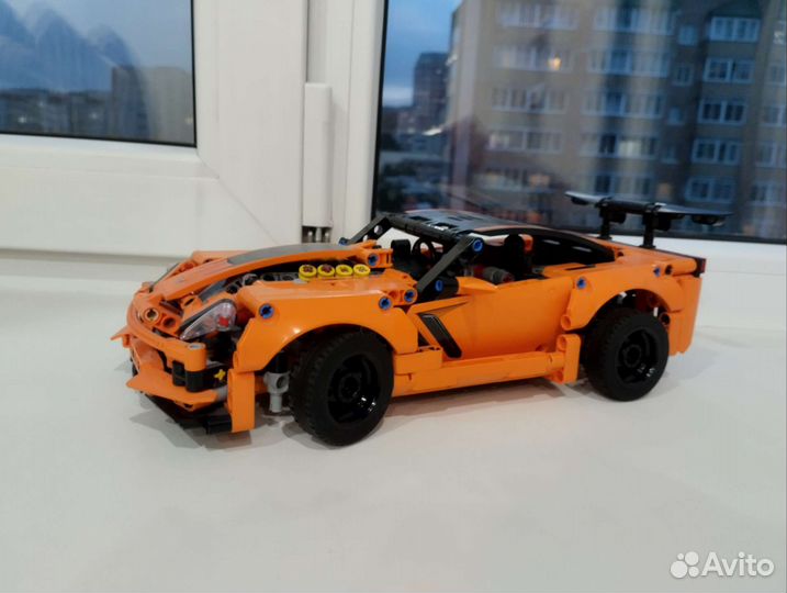 Лего Техник Chevrolet corvette