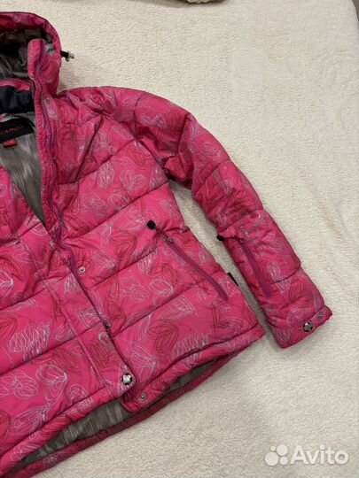 Пуховик женский спортивный