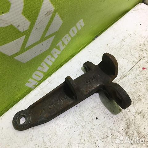 Кронштейн бмв Е30