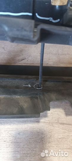 Воздуховод радиатора Ford kuga 2