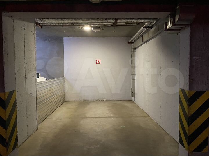 Машиноместо, 17 м²