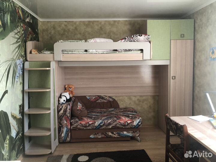 Продается кровать чердак