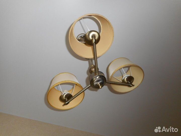 Люстра 3-х рожковая