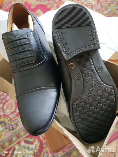 Туфли мужские 40 размер новые