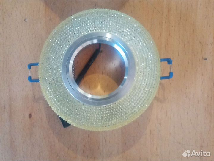 Точечные встраиваемые светильники