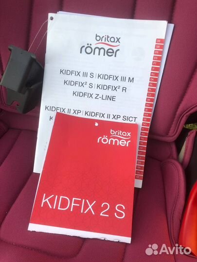 Автокресло Britax Roemer kidfix 2s