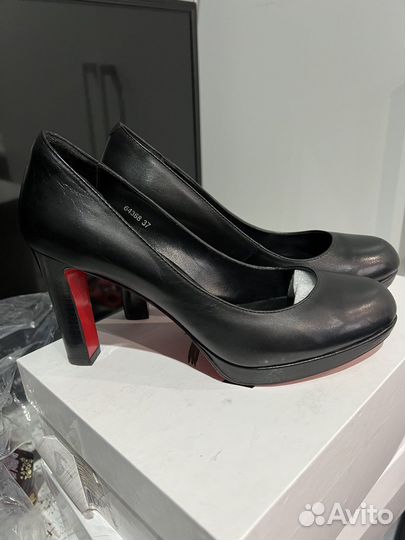 Туфли женские 37 размер новые