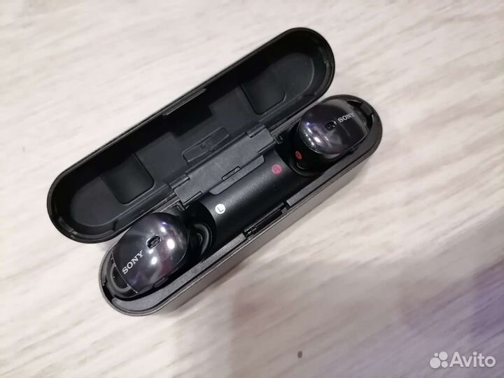 Беспроводные наушники sony