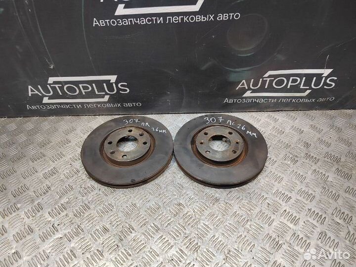 Тормозной диск передний Peugeot 307 хэтчбек 1.6