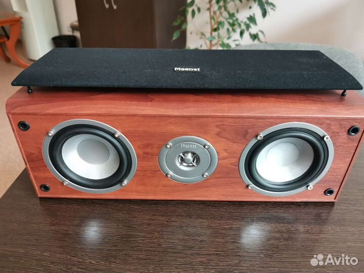 Центральный канал magnat 990