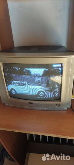 Телевизор бу маленький