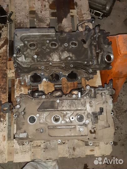 Гбц левая Тойота Лексус 3,5 2GR-FE