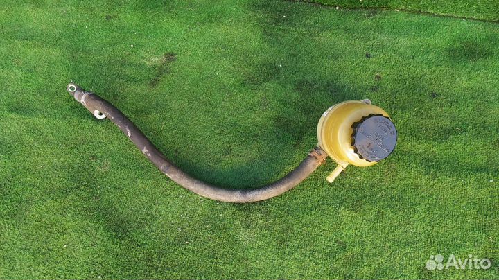 Бачок гур Toyota Estima 3CTE 1998