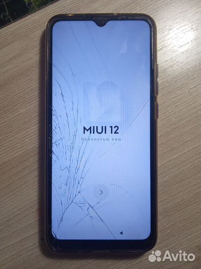 Xiaomi Redmi 7, 3/32 ГБ