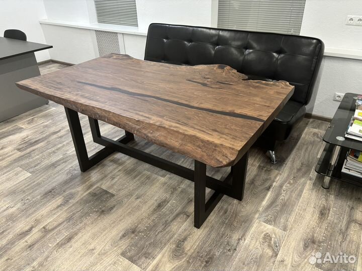 Продаю стол из слэба