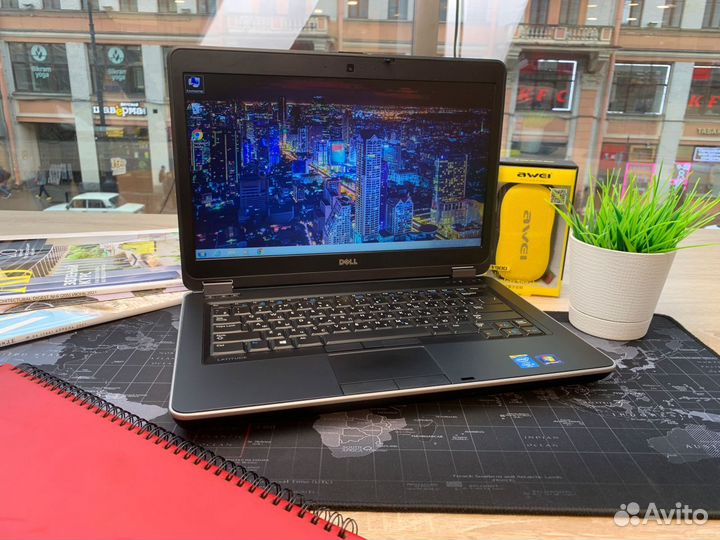 Современный и быстрый ноутбук Dell на i5 в металле