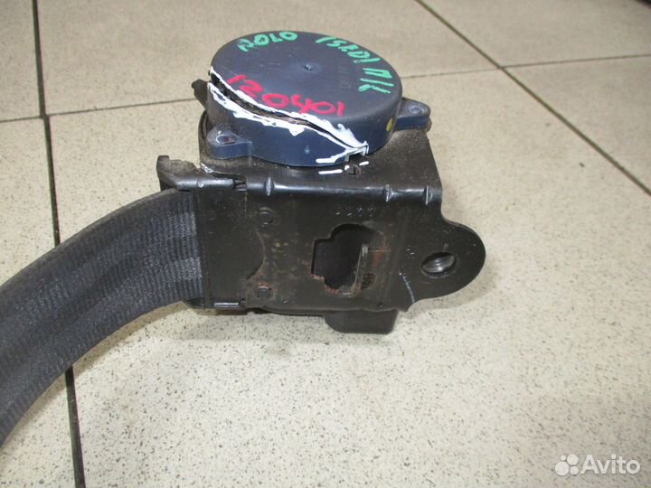 Ремень безопасности VW Polo Sedan