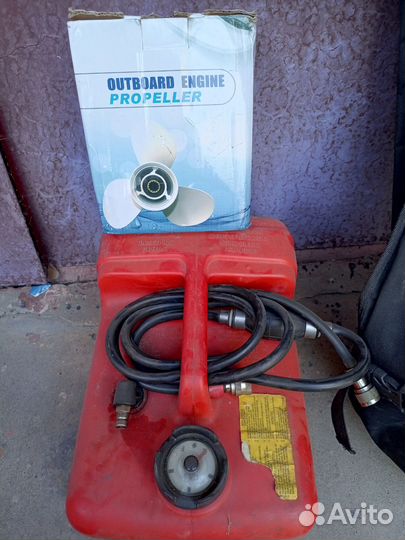 Лодочный мотор