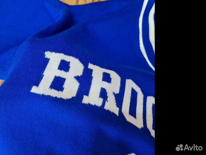 Костюм женский