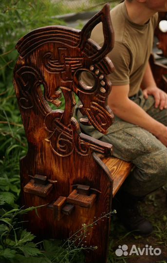 Скамья северянин (уличная мебель)