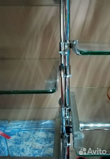 Стеклянные полки бу