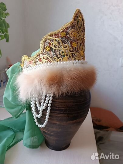 Головной убор женский -кокошник