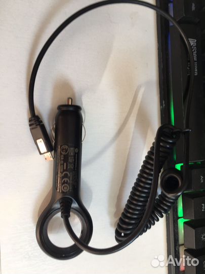 Автомобильное зарядное устройство micro usb