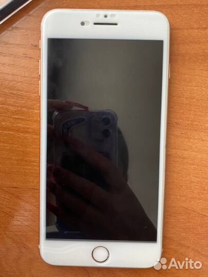 iPhone 8 Plus, 64 ГБ