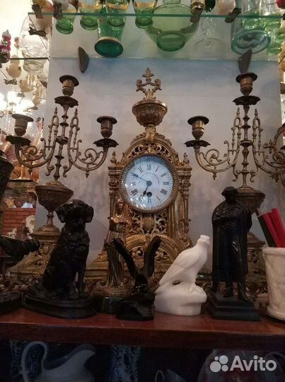 Часы каминные и канделябры бронза антик