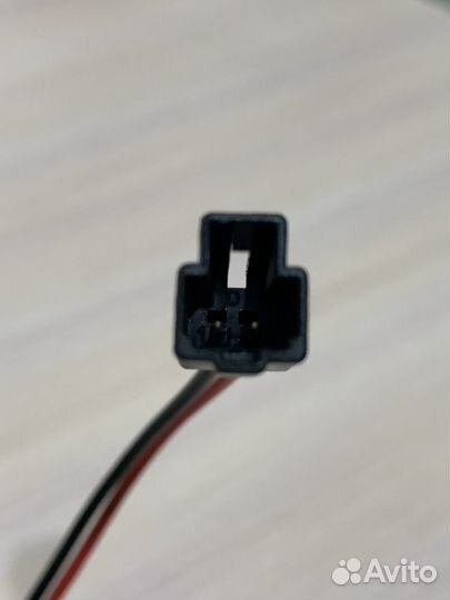 Разъём в сборе на Audi VW Skoda Porsche Toyota