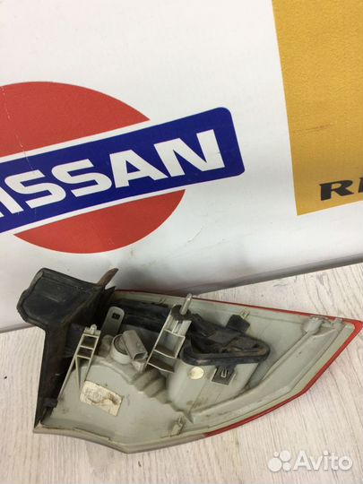 Фонарь задний Renault laguna 3 Лев