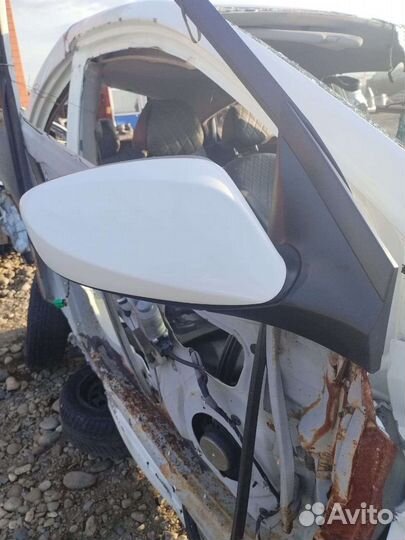 Боковое правое зеркало Хендай Солярис