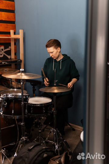 Уроки игры на барабанах