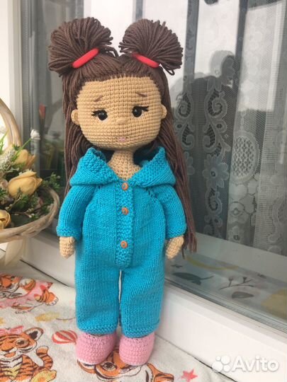 Кукла вязаная