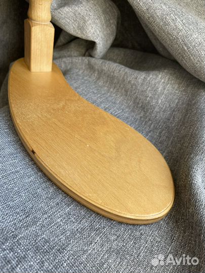 Станок для вышивания с пяльцами