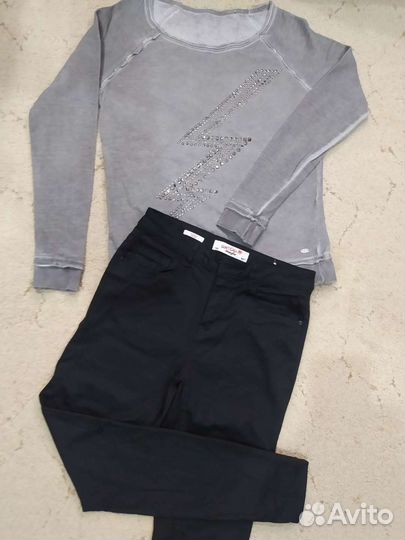 Комплекты вещей жен.фирм.р.44-46 как новые