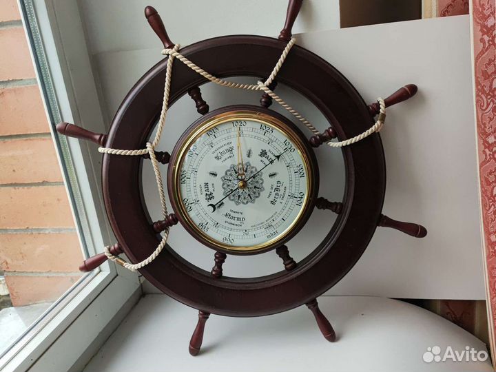 Барометр штурвал настенный