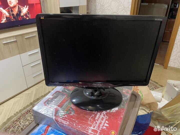 Монитор Viewsonic (19