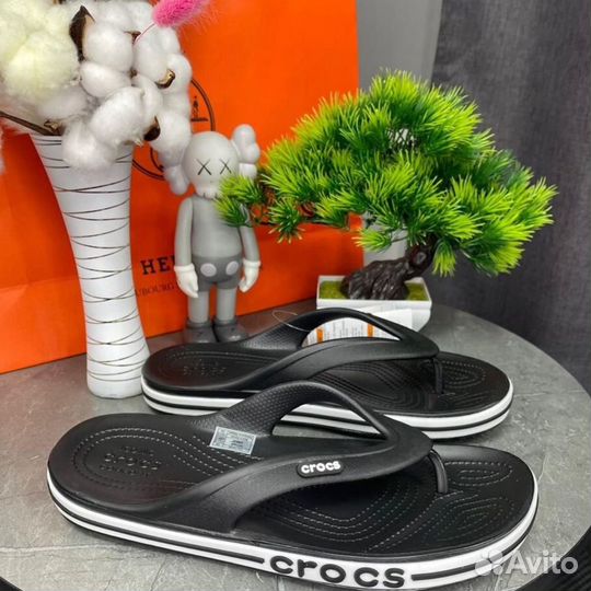 Шлепанцы сланцы Crocs baysband flip тапки