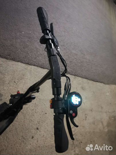 Самокат взрослый электрический Kaabo 10s Plus