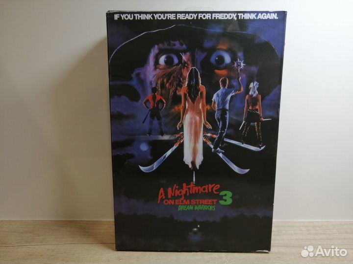 Коллекционная фигурка Фредди Крюгер